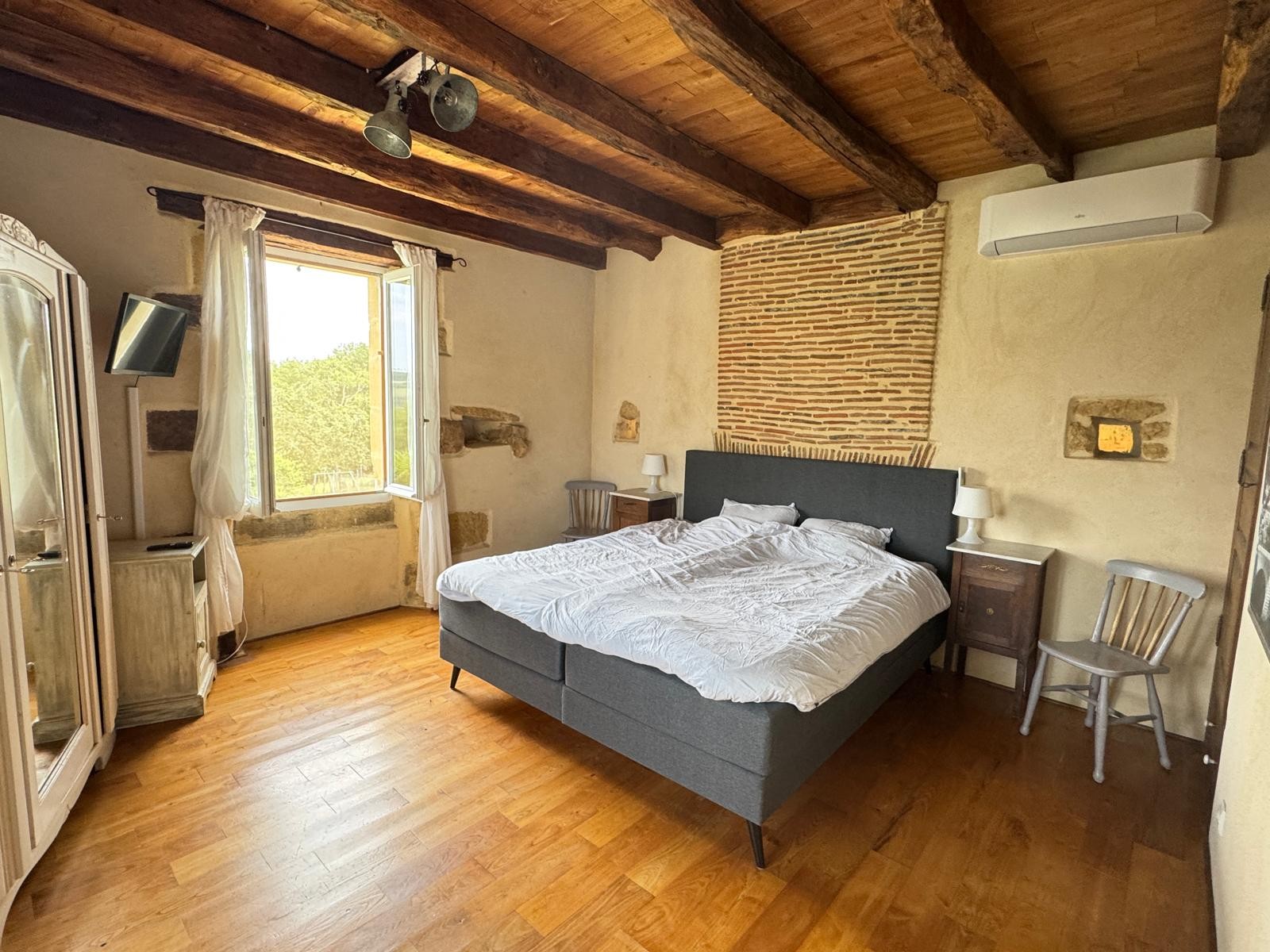 luxe vakantiehuis Dordogne · Master bedroom op de eerste verdieping